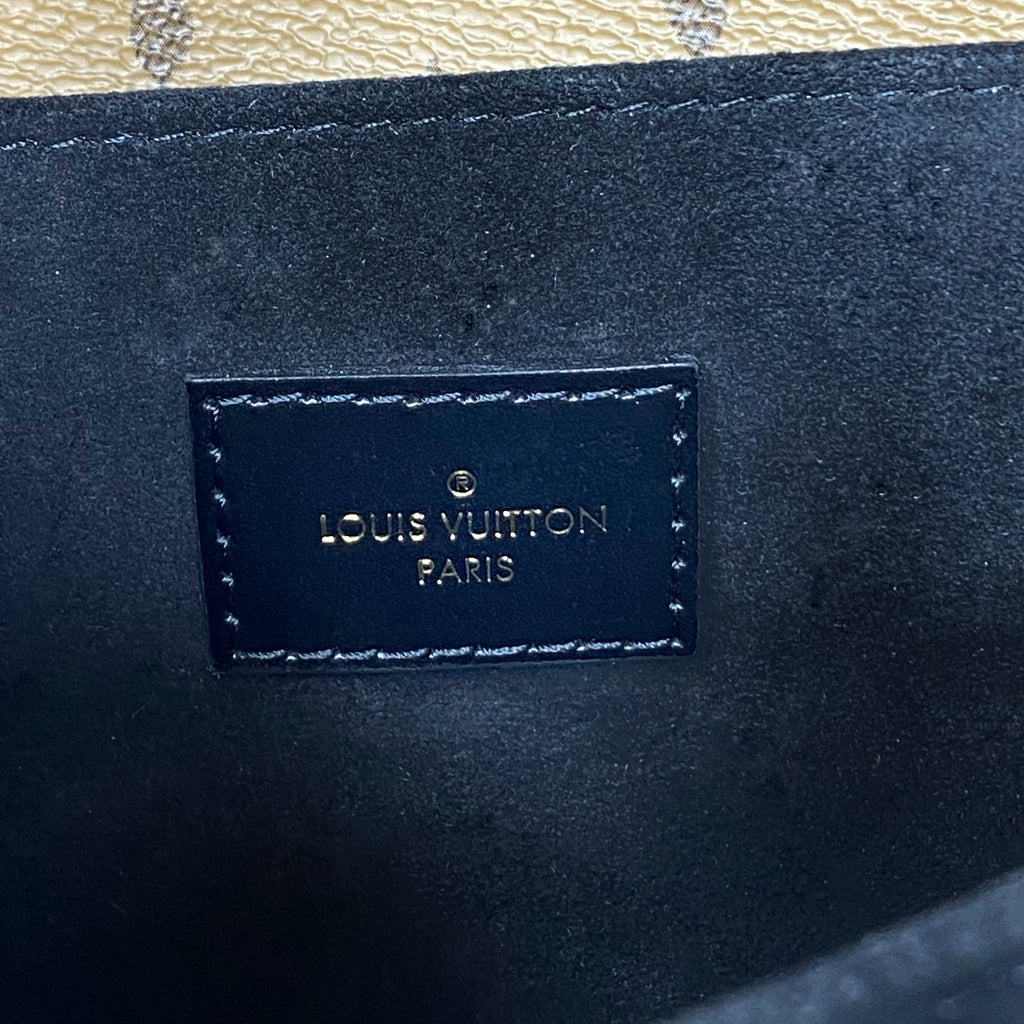  Louis Vuitton M44876 Monogram Reverse Canvas Pochette Metis  MM LOUIS VUITTON Crossbody Shoulder Bag [Parallel Import], Braun :  Clothing, Shoes & Jewelry