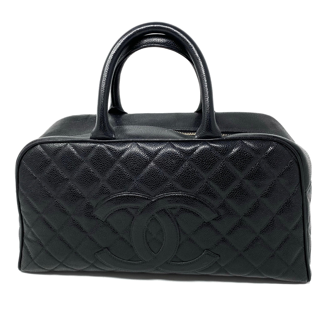 CHANEL Black Boston Top Handle Bag in Quilted Caviar – Jewelsunderthesea