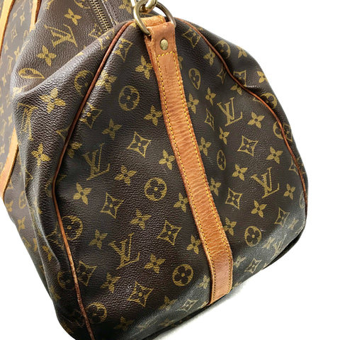 Lot - Louis Vuitton Monogram Keepall 55 Bag, Length of zipper/opening ~ 21  in. (53.3 cm.)