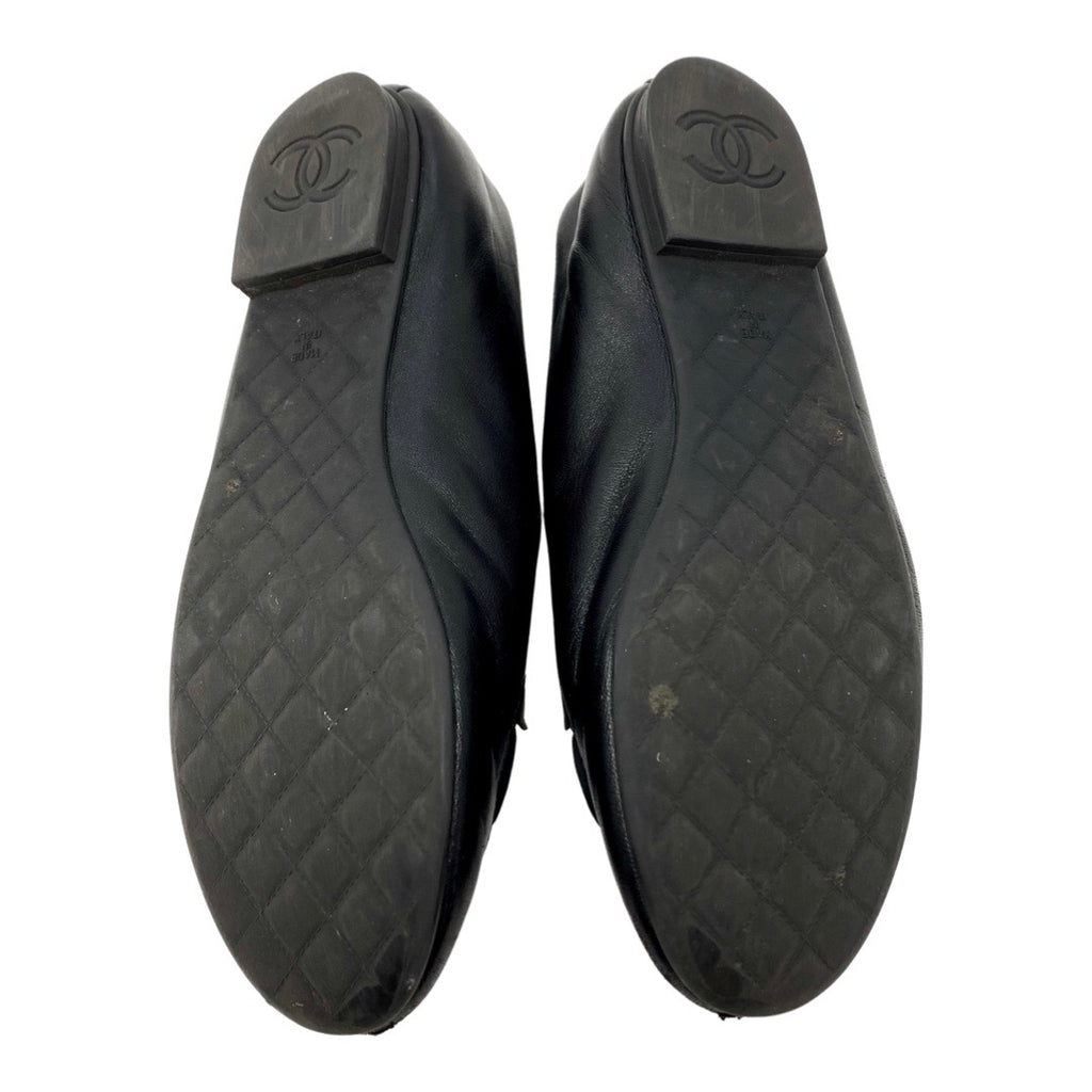 Chanel Black leather Mocassins 39,5 - Designer WishBags