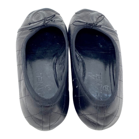 Sold' CHANEL Black Gray Silver Tweed Lambskin Leather CC Bow Cap Toe –  Encore Resale.com