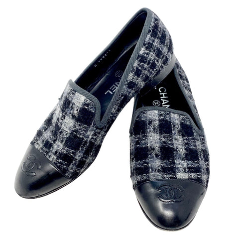 CHANEL Black Plaid Wool Cap Toe Moccasin Loafers Size 37.5 | 7   G32275 jewelsunderthesea 