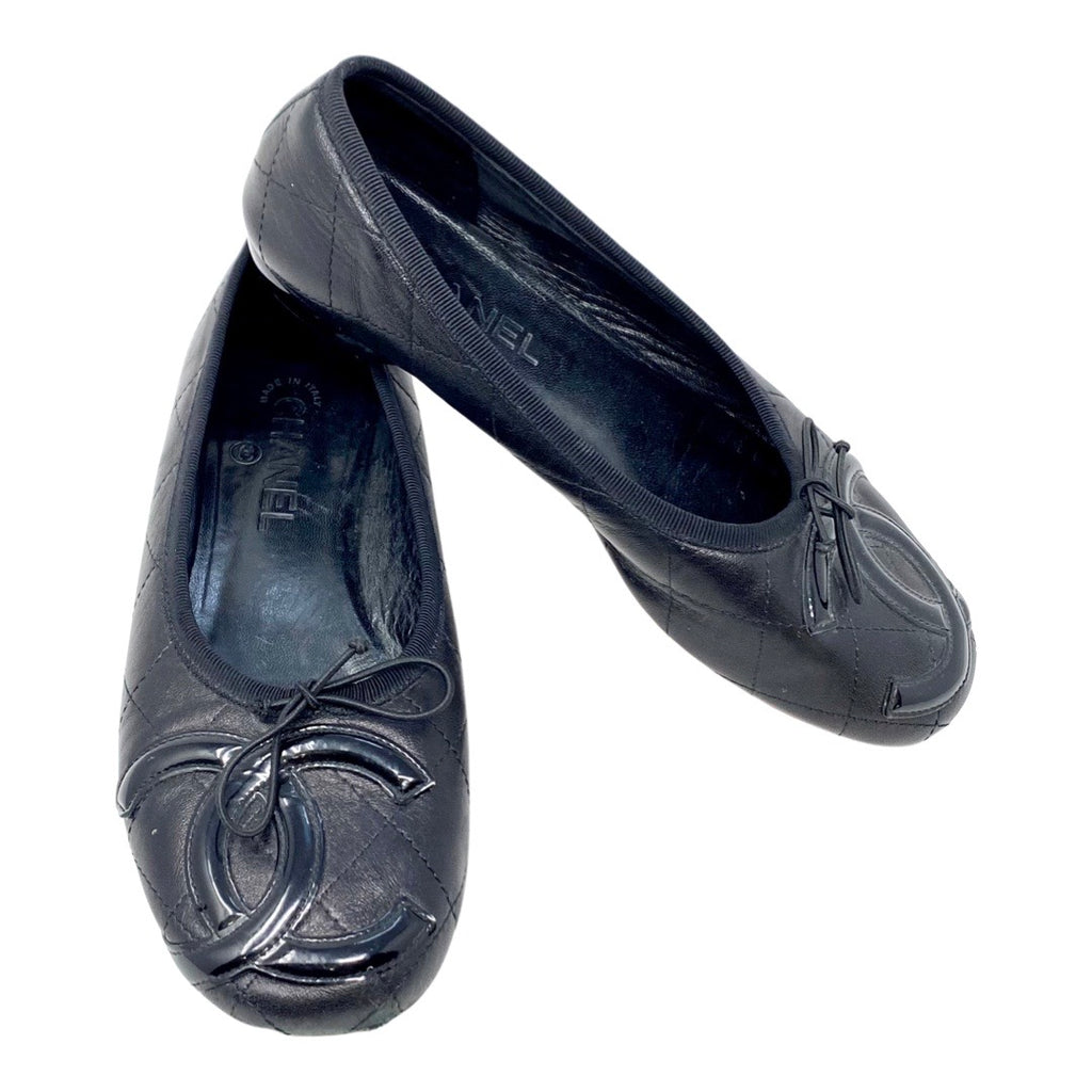 CHANEL Black Leather Quilt Cambon Ballet Flats Size 38